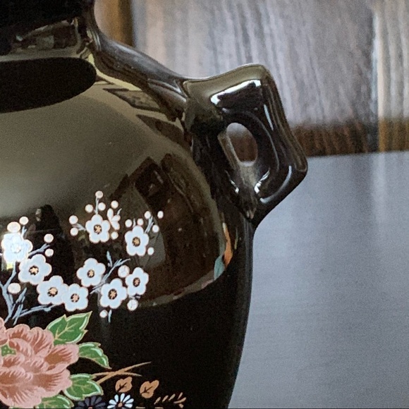 Vintage 5” Asian Vase - Picture 4 of 9